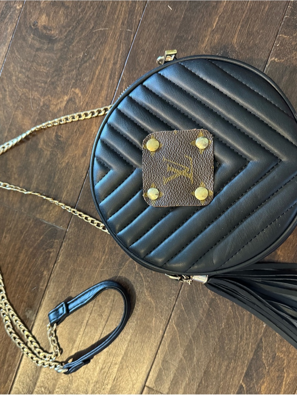 Leather Quilted Black Crossbody Bag with Gold Chain
